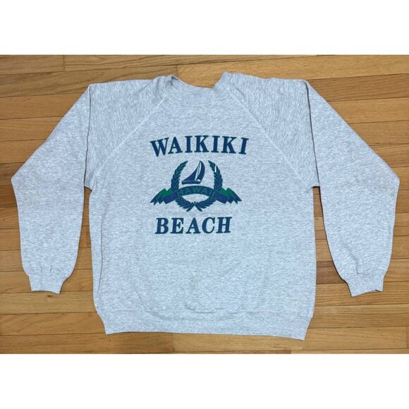 Vintage Hanes Sweatshirts Lot of 2 Waikiki Beach & Holiday XL USA - Picture 2 of 16